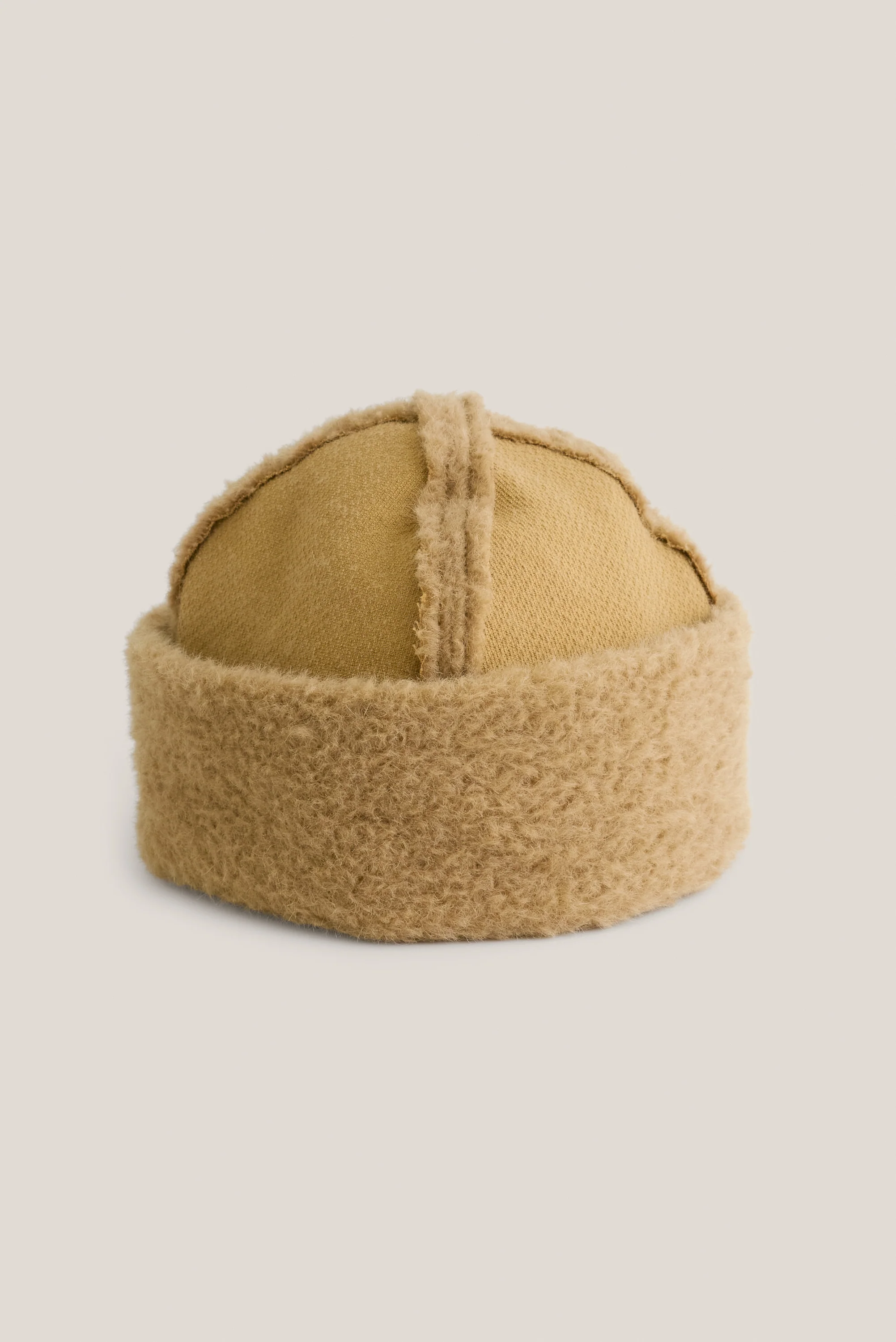 FEI FURRY HAT - Image 4
