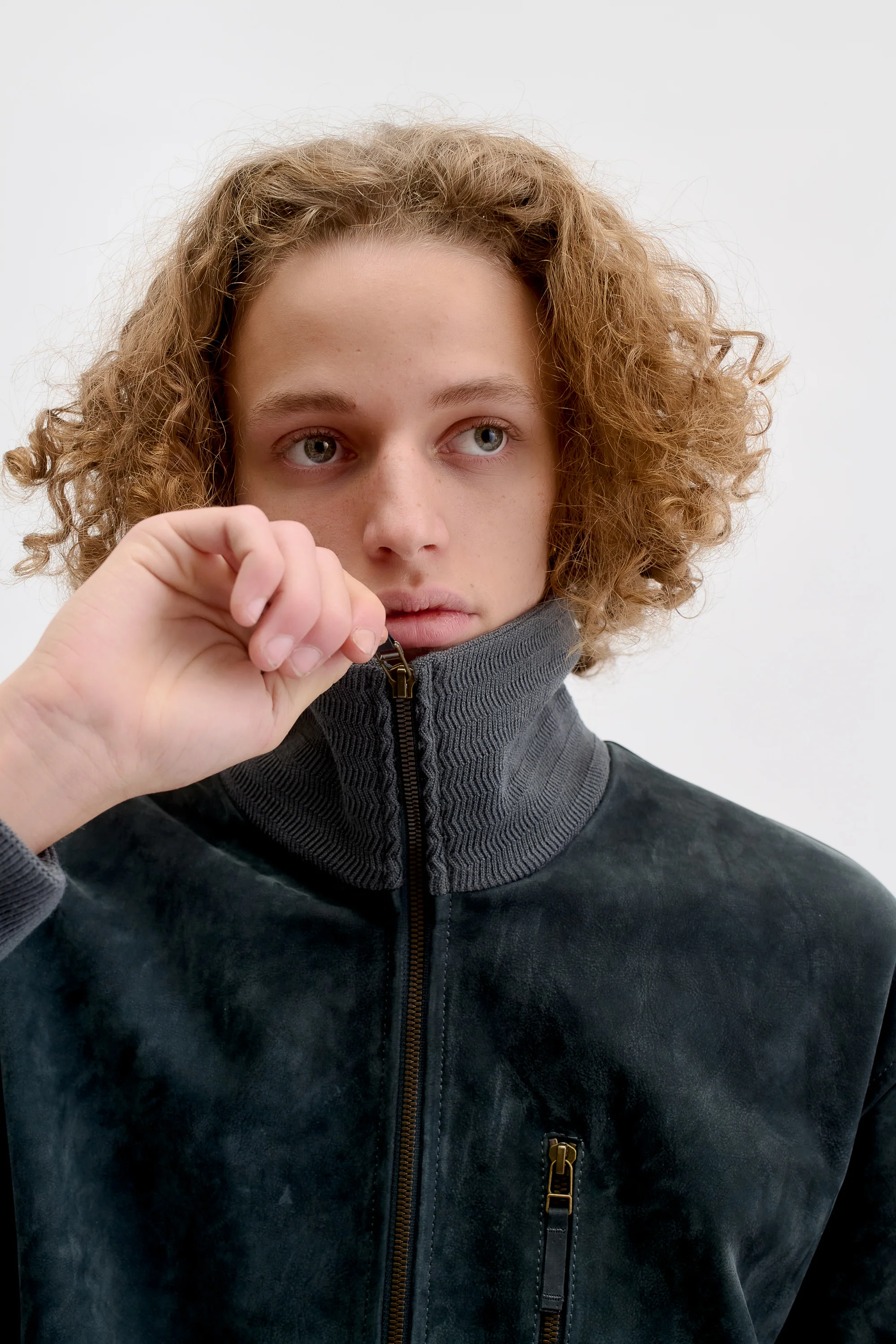 LEATHER JACKET - Image 3
