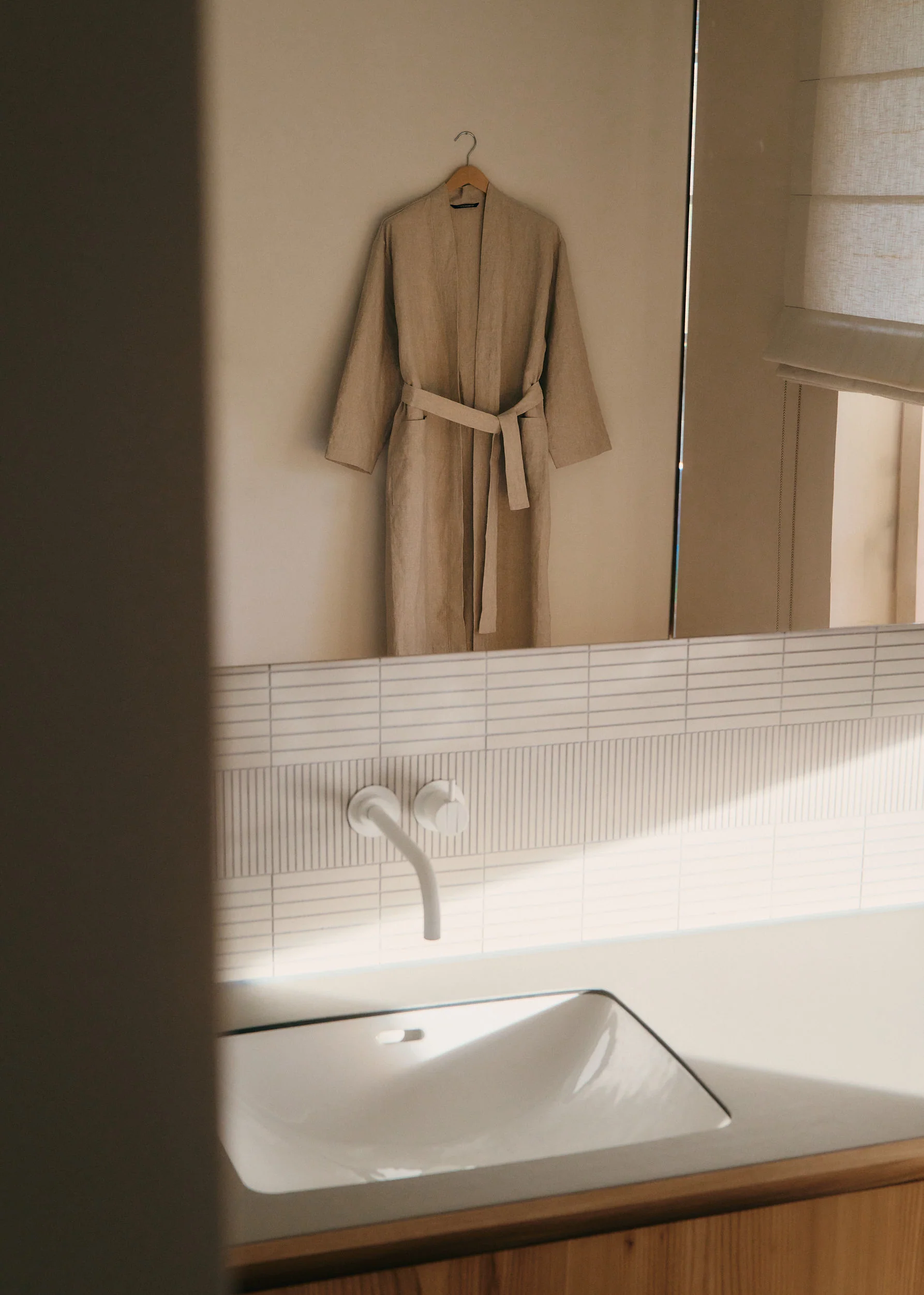 LINEN BATHROBE - Image 6