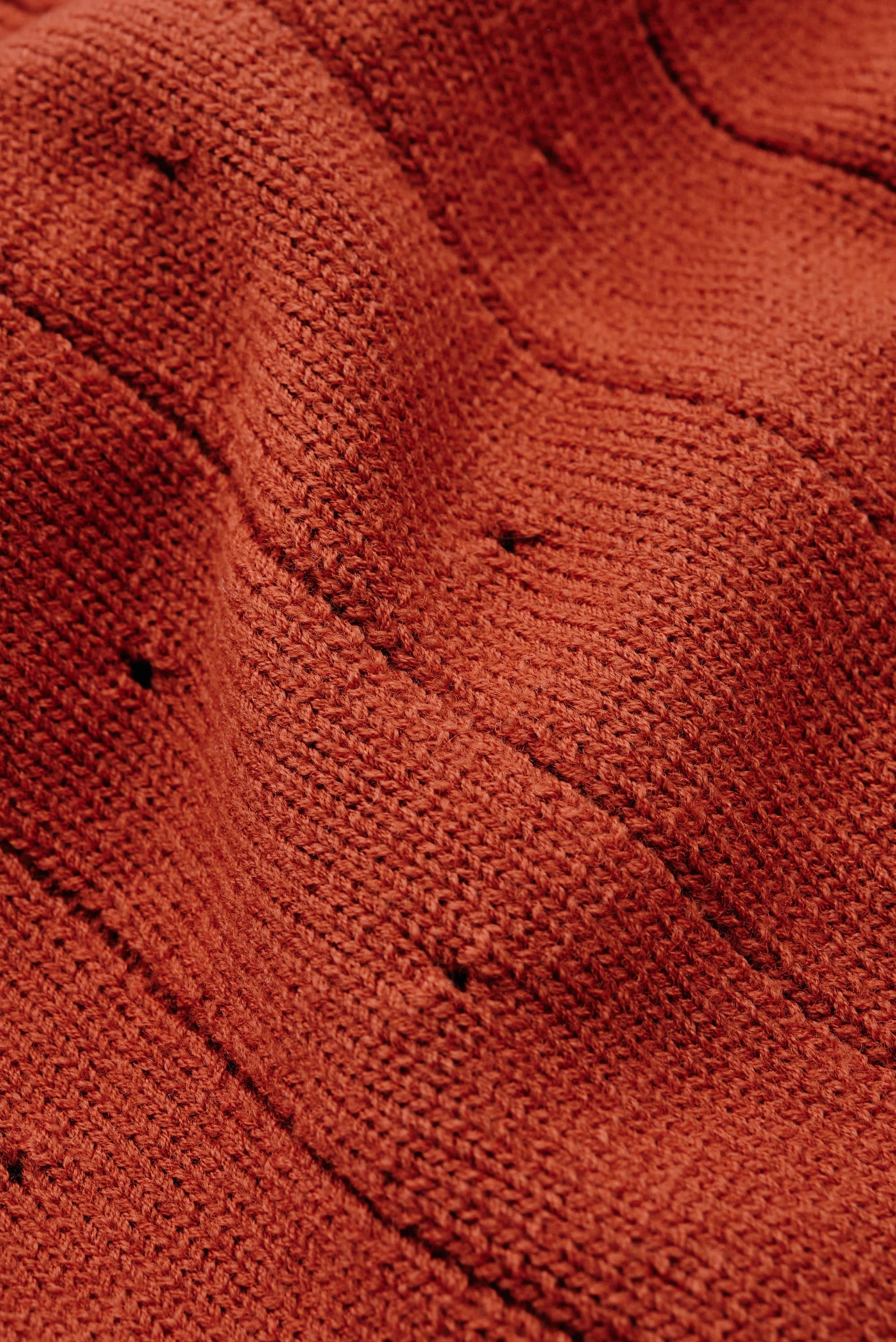 MERU KNIT VEST - Image 4