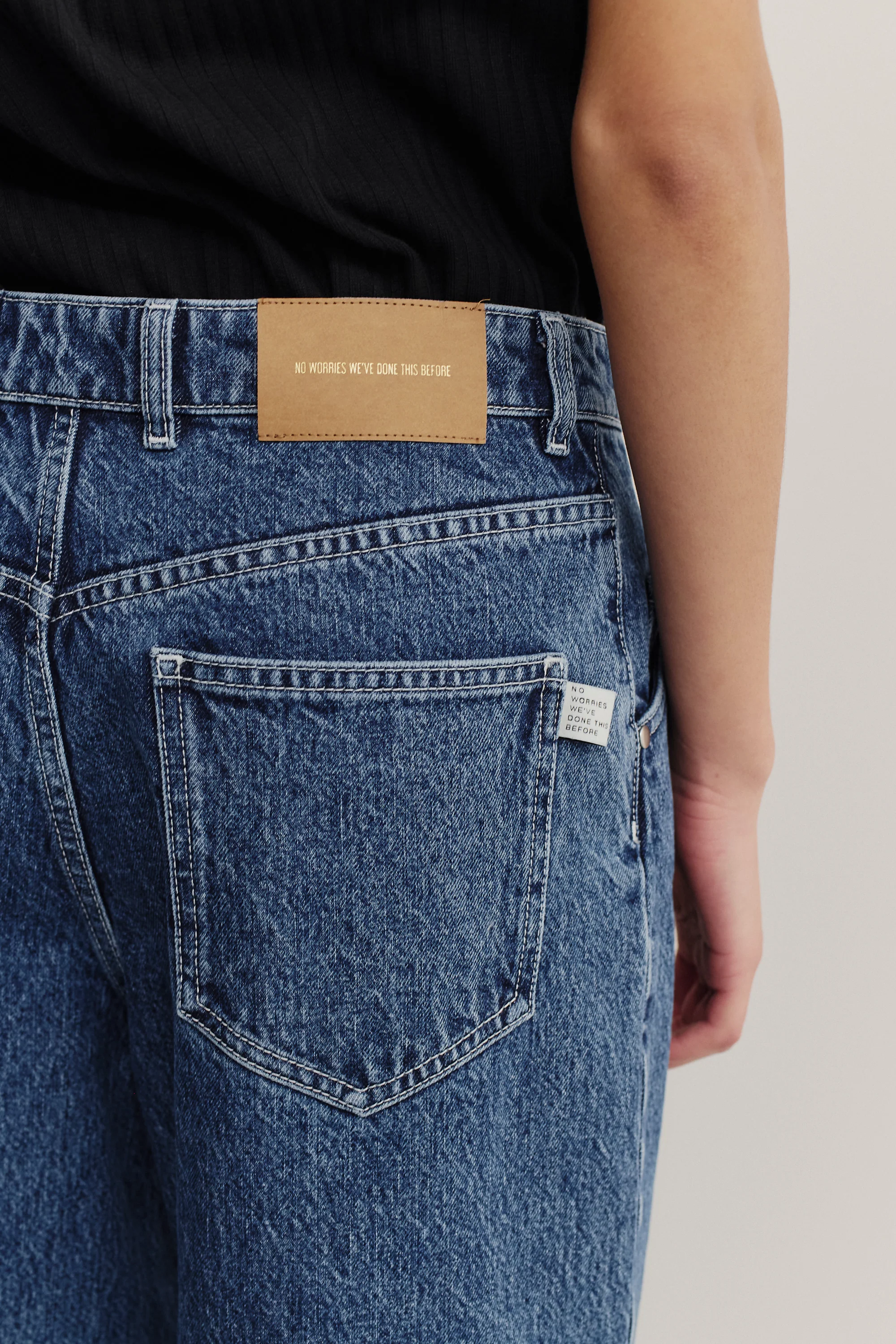 PADMA PLEATED DENIM - Image 6