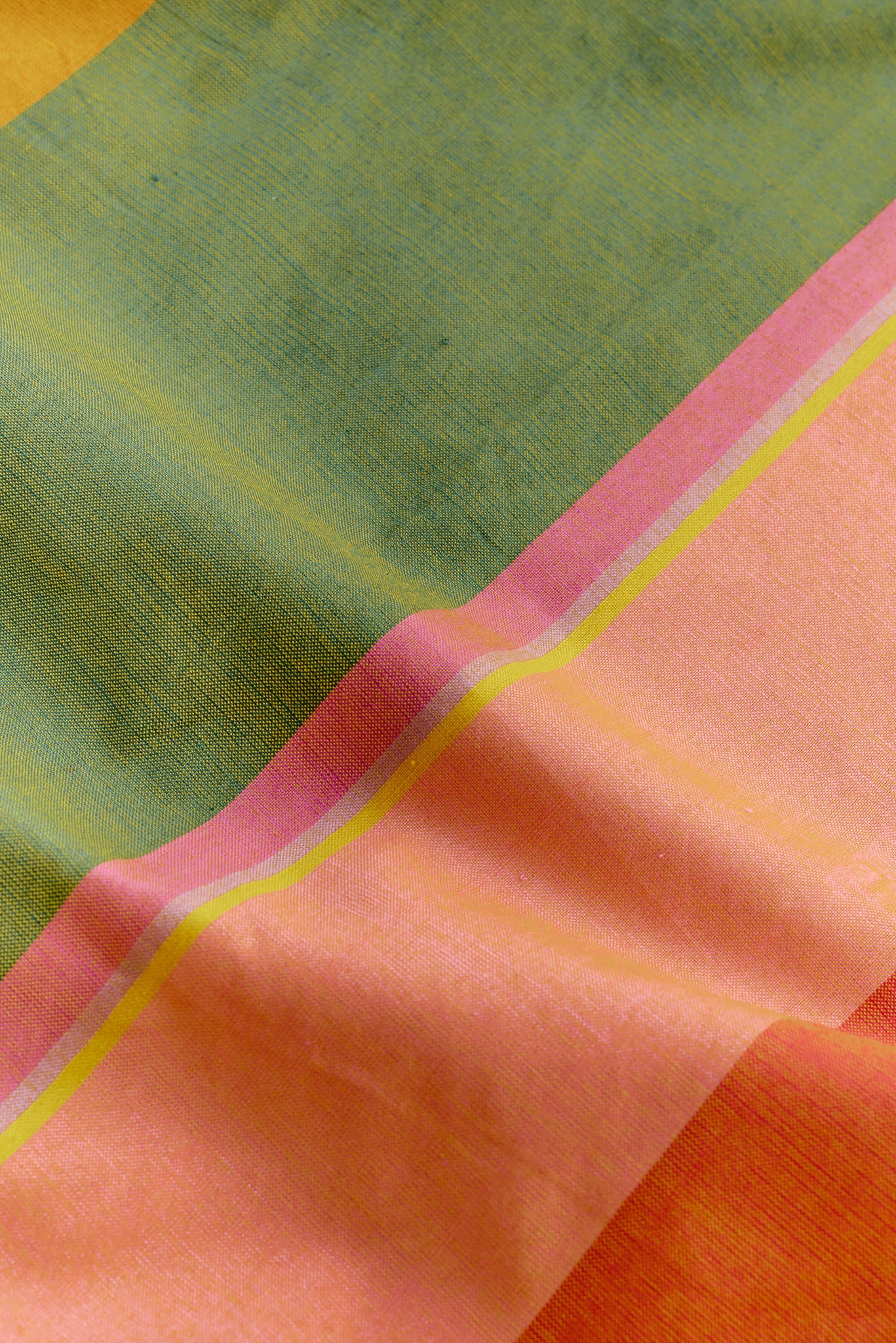 Soft Weave Sarong - Image 3