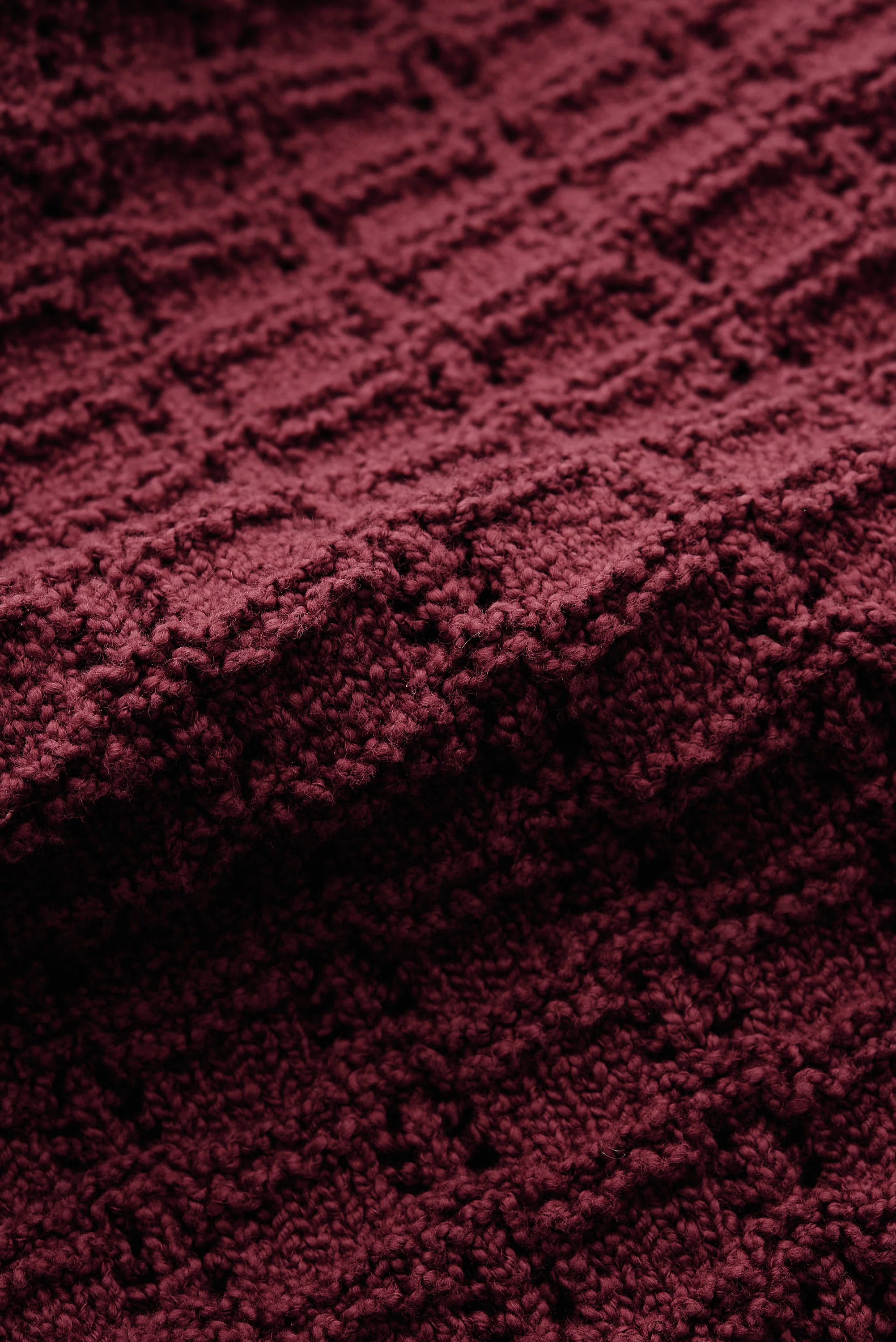 TEMBE KNIT VEST - Image 4