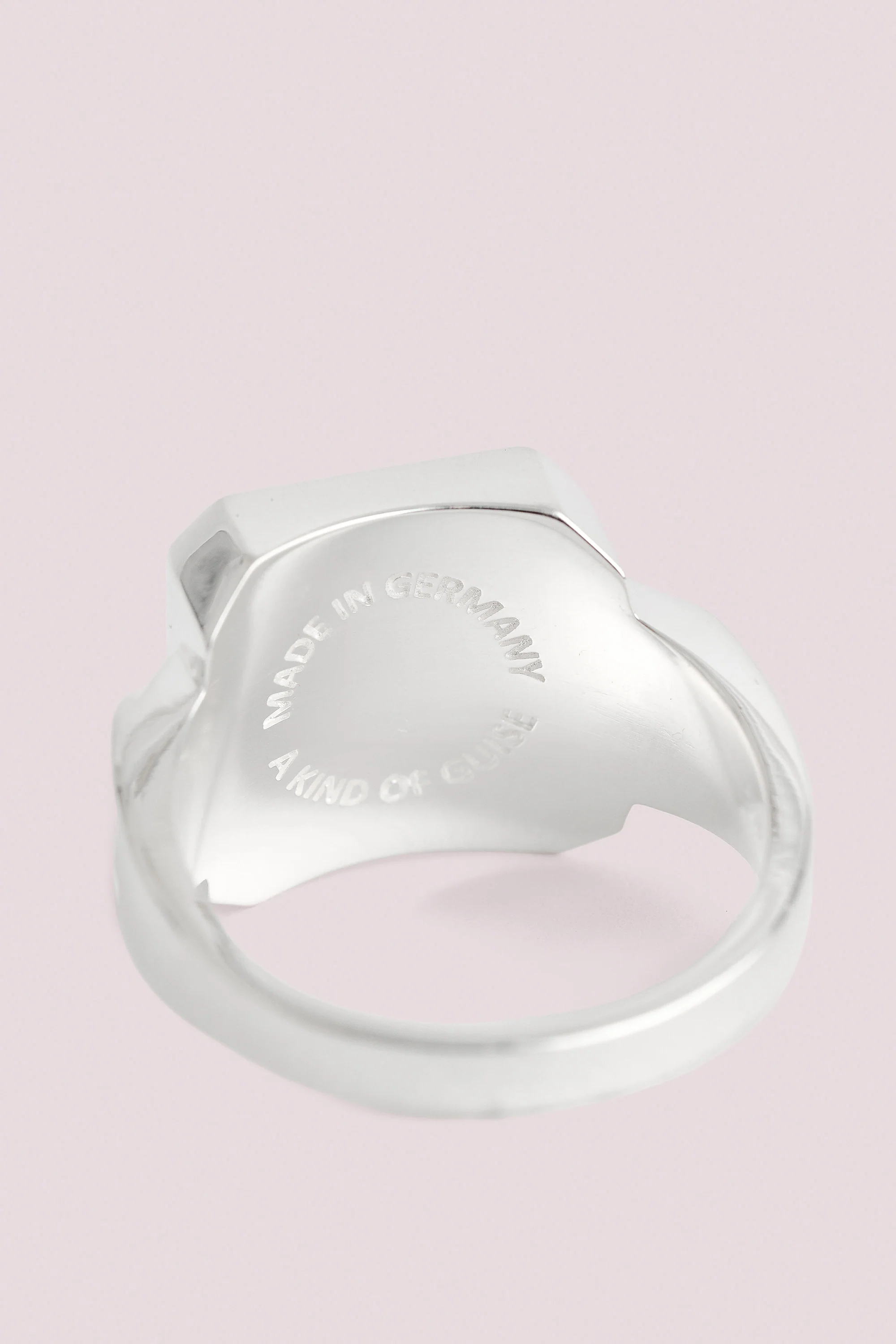 LEGACY SIGNET RING - Image 5