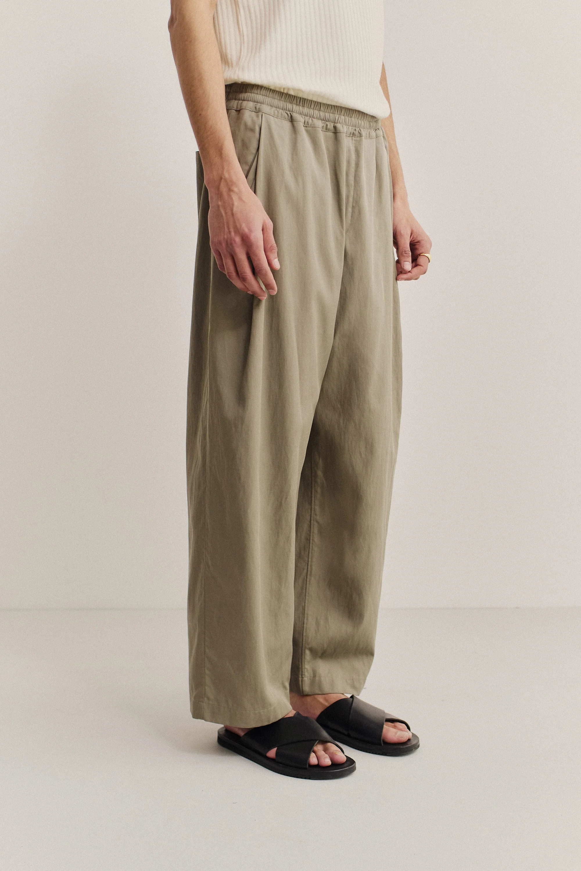 WEWA WIDE TROUSERS - Image 3
